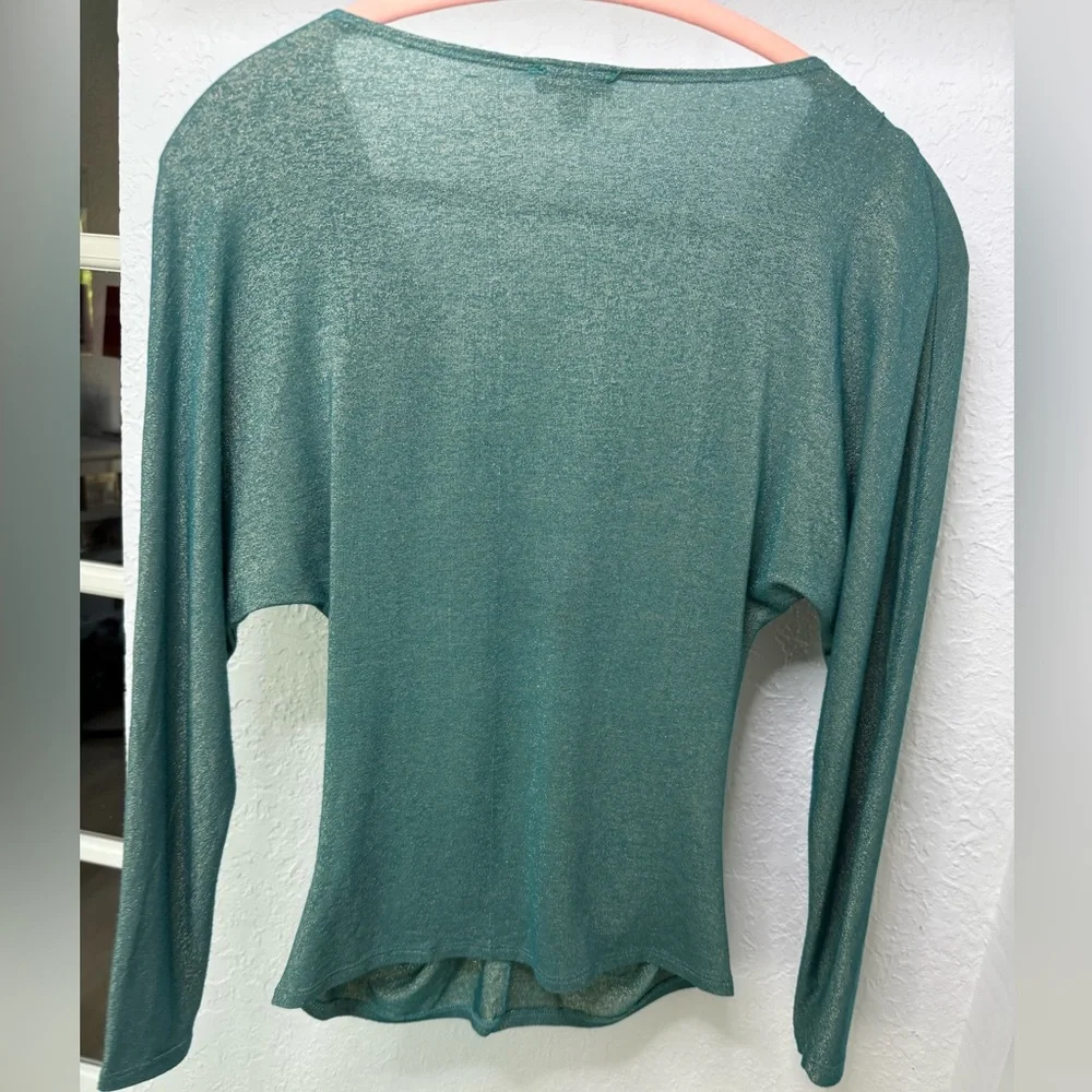 Vintage Caché Metallic Teal Long Sleeve Top with Ring Detail- made in USA - Picture 4 of 4